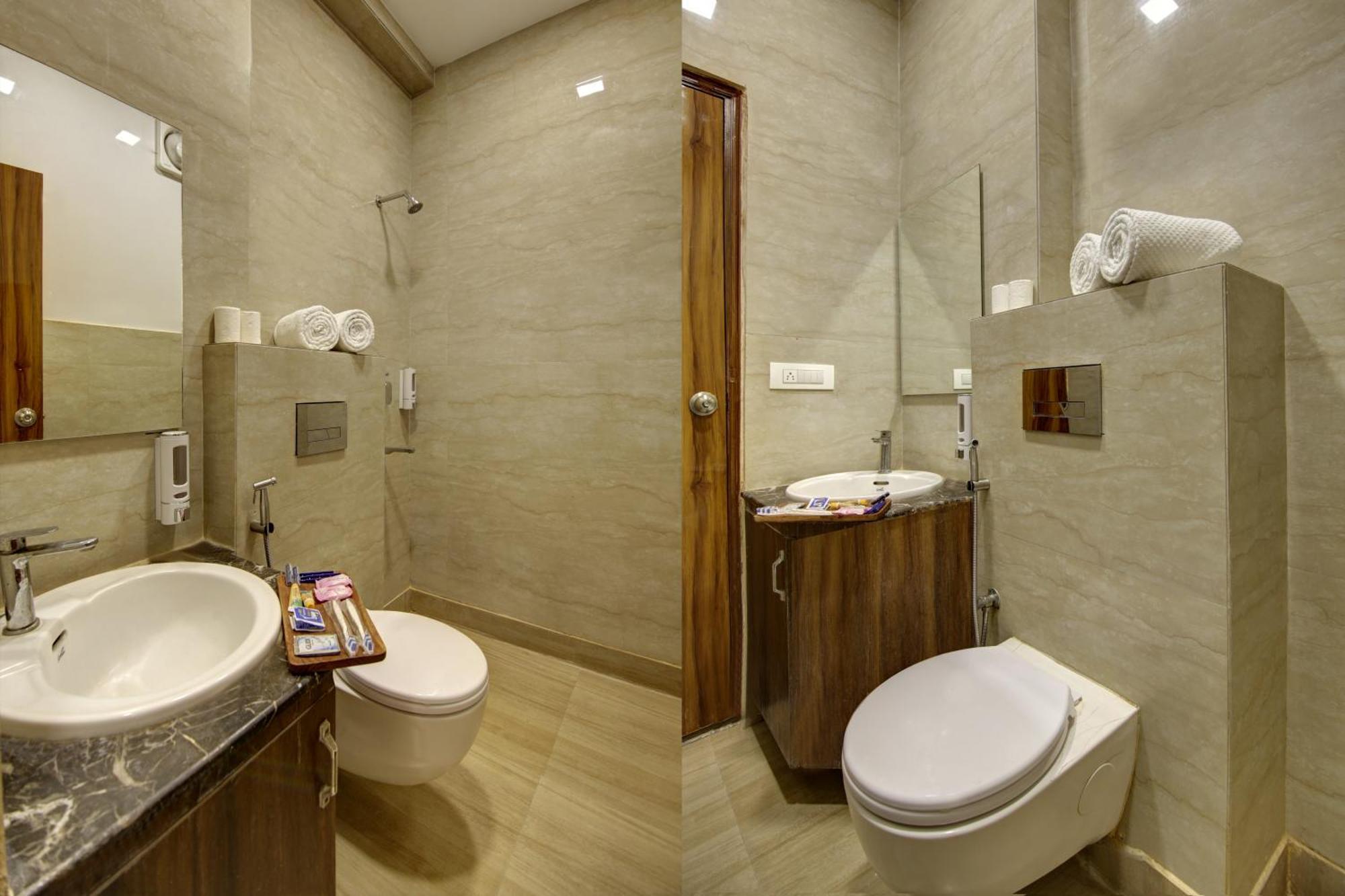 Rahul Palace By Golden Tree Near Metro Station And Ajmal Khan Market New Delhi Luaran gambar
