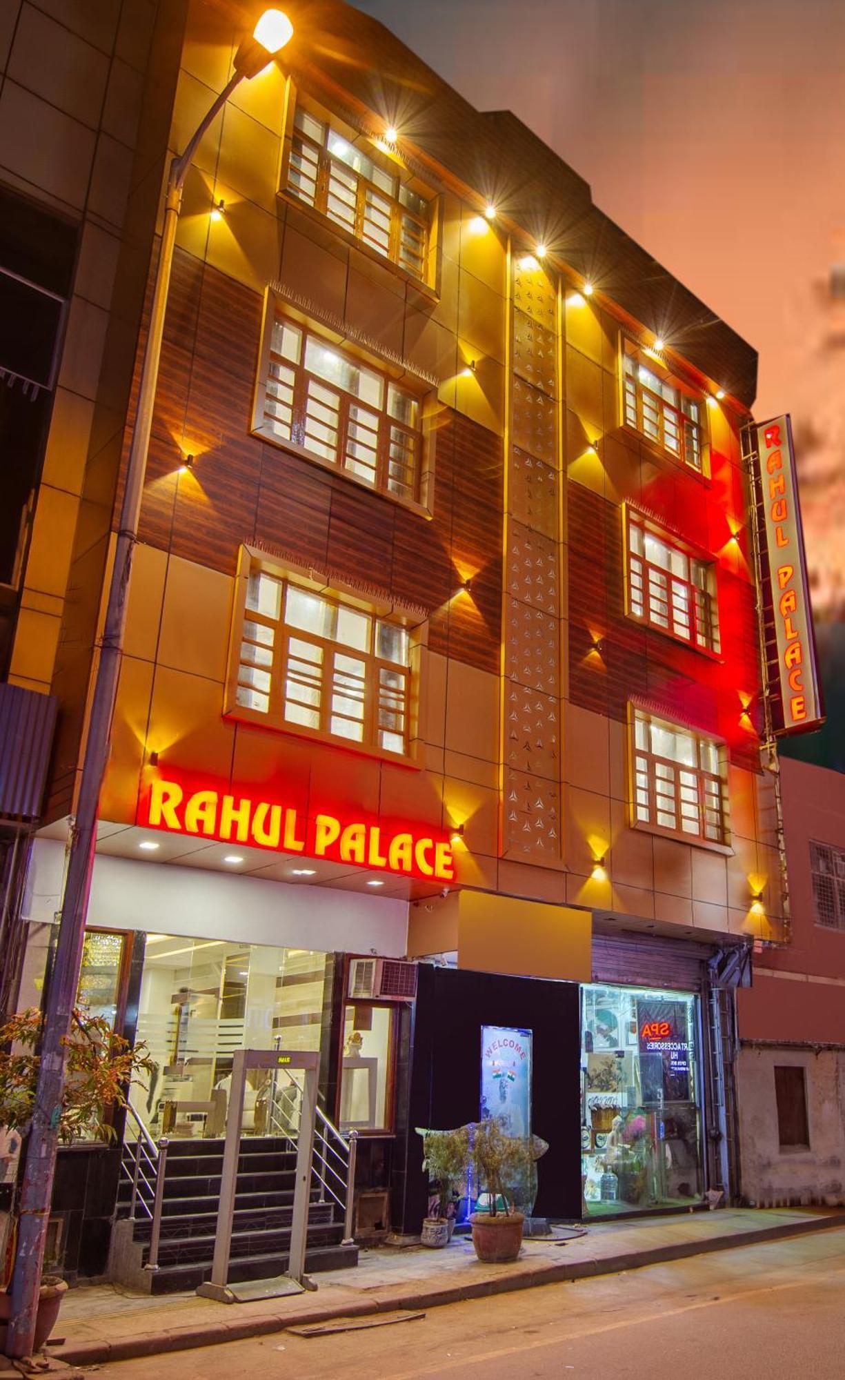 Rahul Palace By Golden Tree Near Metro Station And Ajmal Khan Market New Delhi Luaran gambar