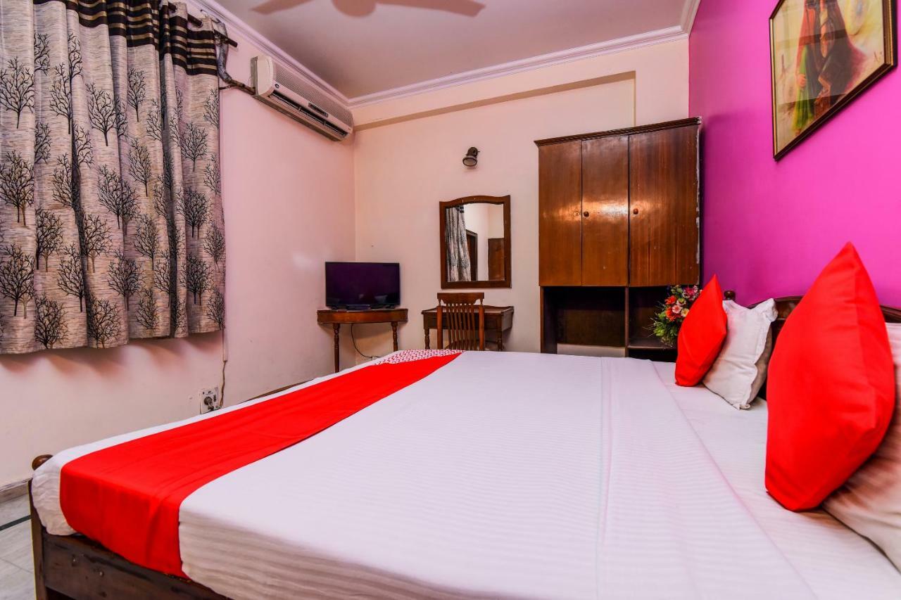 Oyo 3647 Hotel Rahul Palace New Delhi Luaran gambar